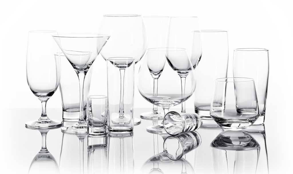 bespoke-branded-glassware-specialist-manufacturer Various drinks glasses including highball, tumblers, wine glasses, shot glasses, custom whiskey and spirits glasses, glasses for beer.